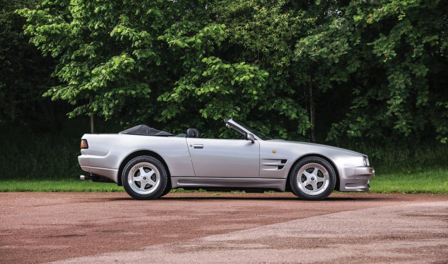  Aston Martin Virage Volante Diamond Jubilee (60200) 1995 года  (фото 11 из 24)